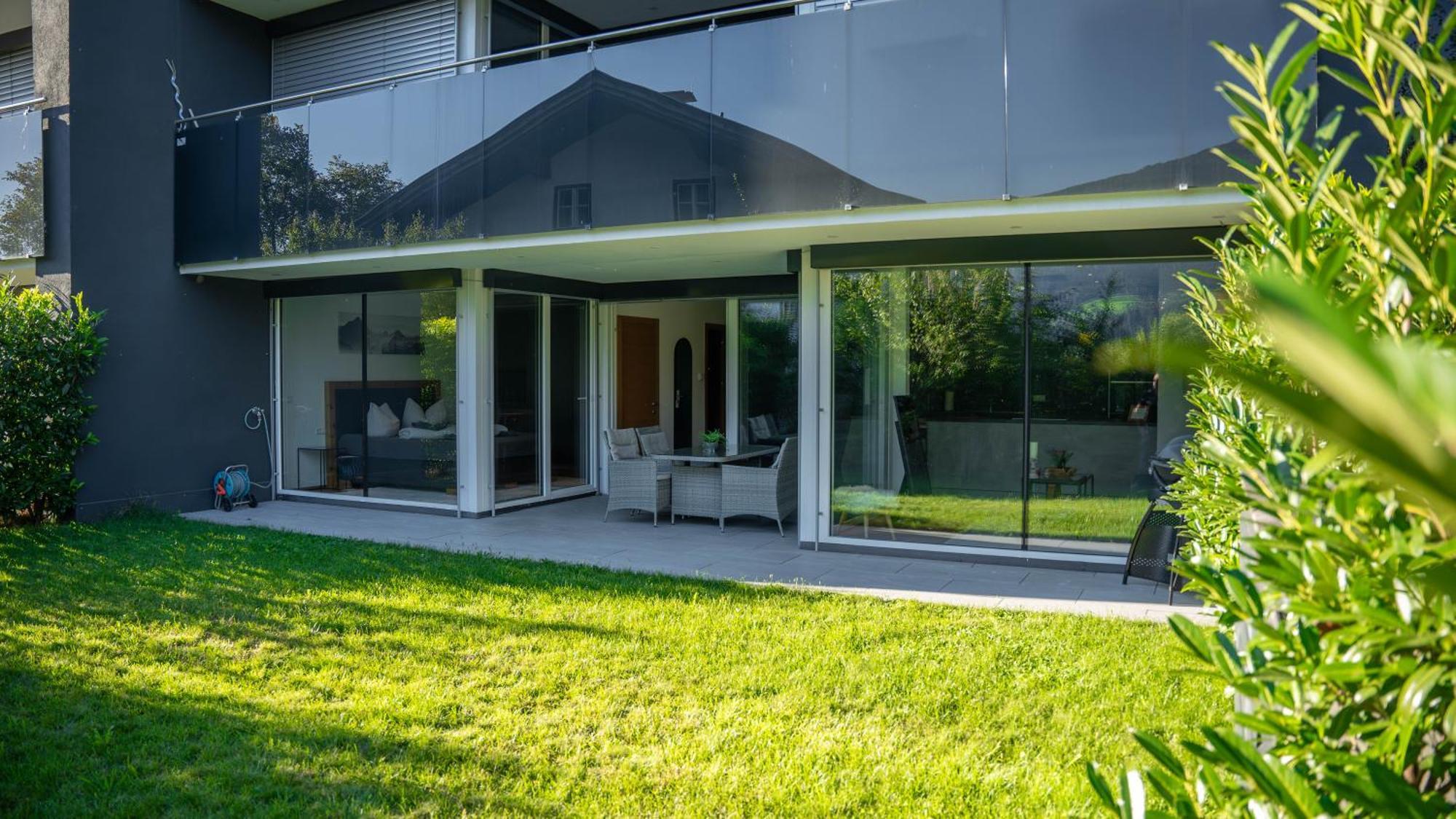 Sonnige Gartenwohnung Fritzens Bagian luar foto